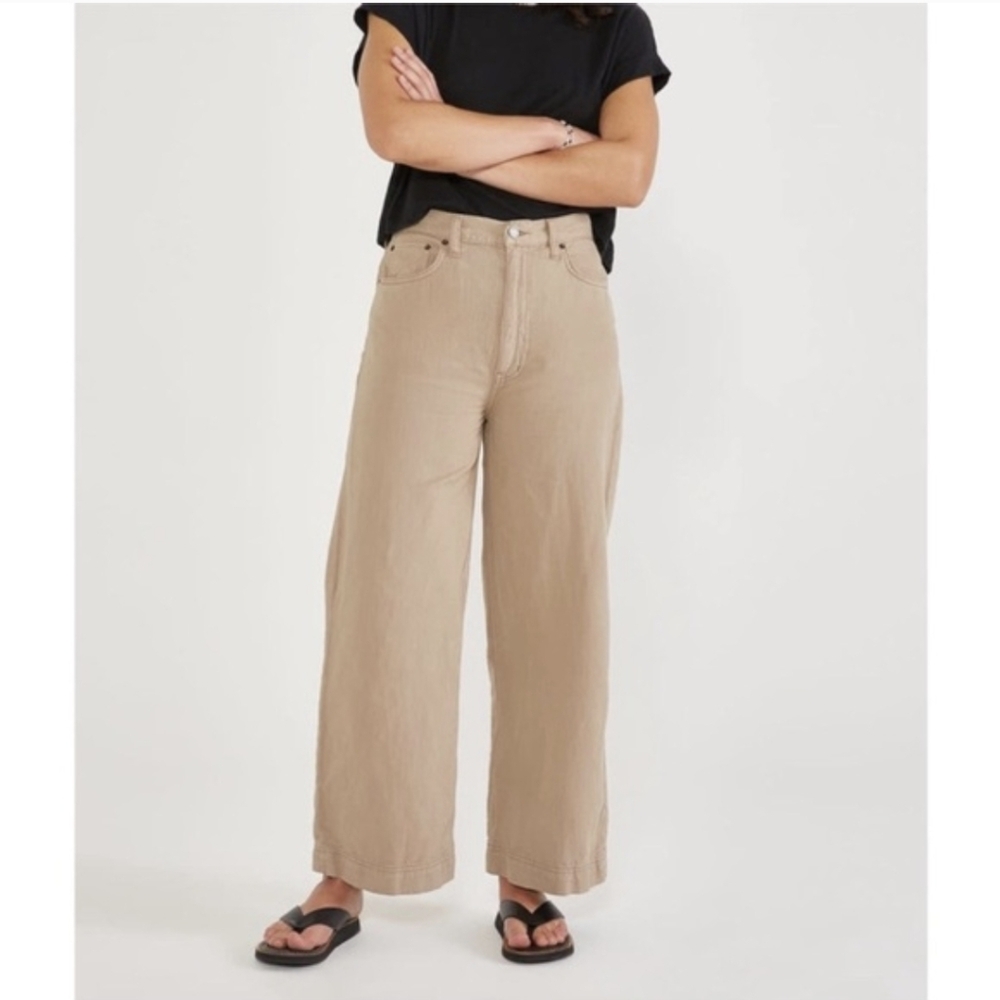 Etica Devon wide leg crop jeans in color Dune Size 26